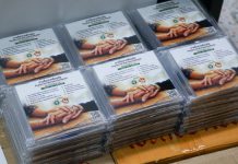 ส่งมอบสื่อวีดิโอ 900 แผ่น เรื่อง การสื่อสารเตือนภัย ป้องกันการฆ่าตัวตายและโรคซึมเศร้า